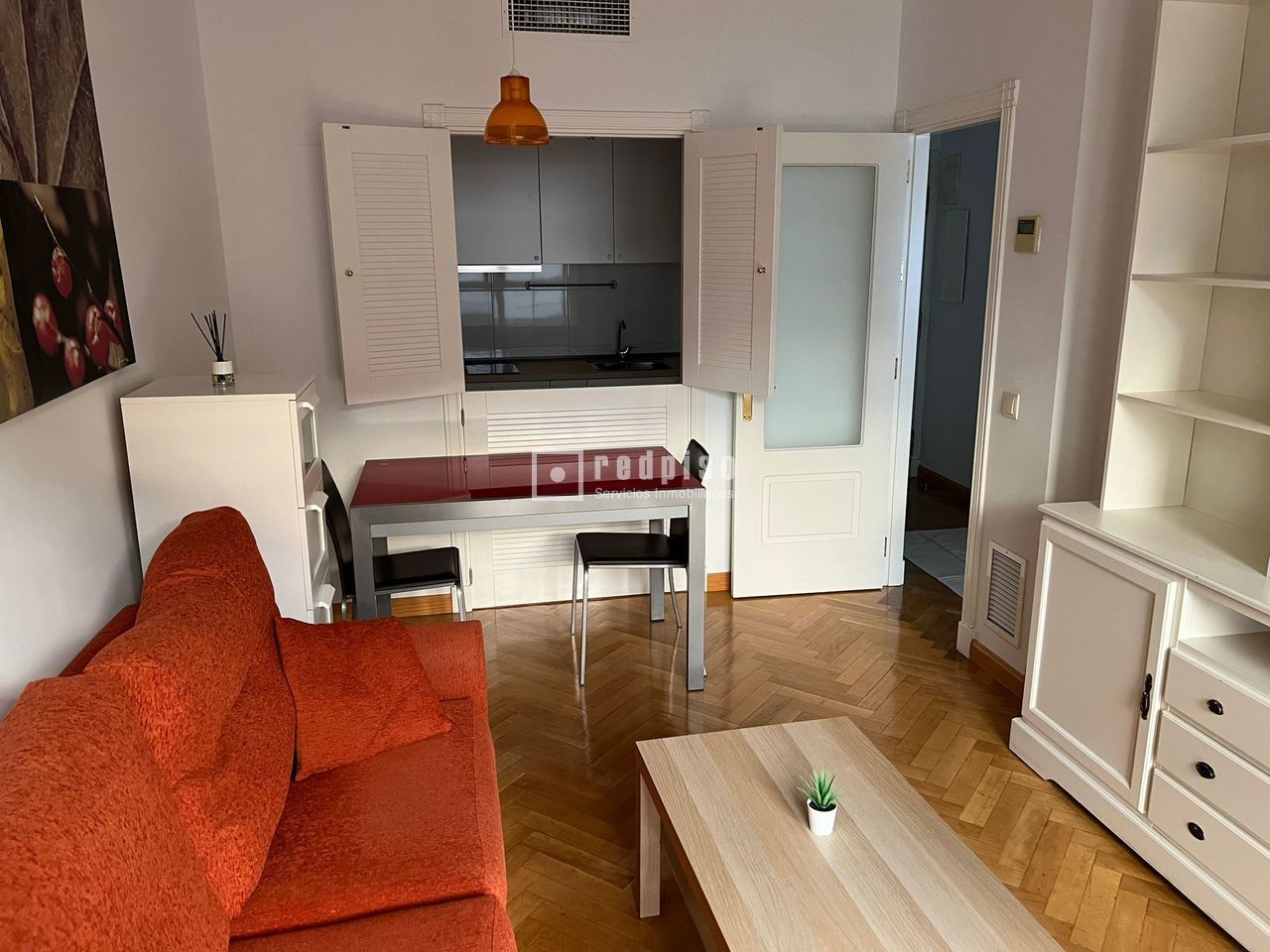 Piso en alquiler en  avenida de Isabel de Valois, Madrid  6/29