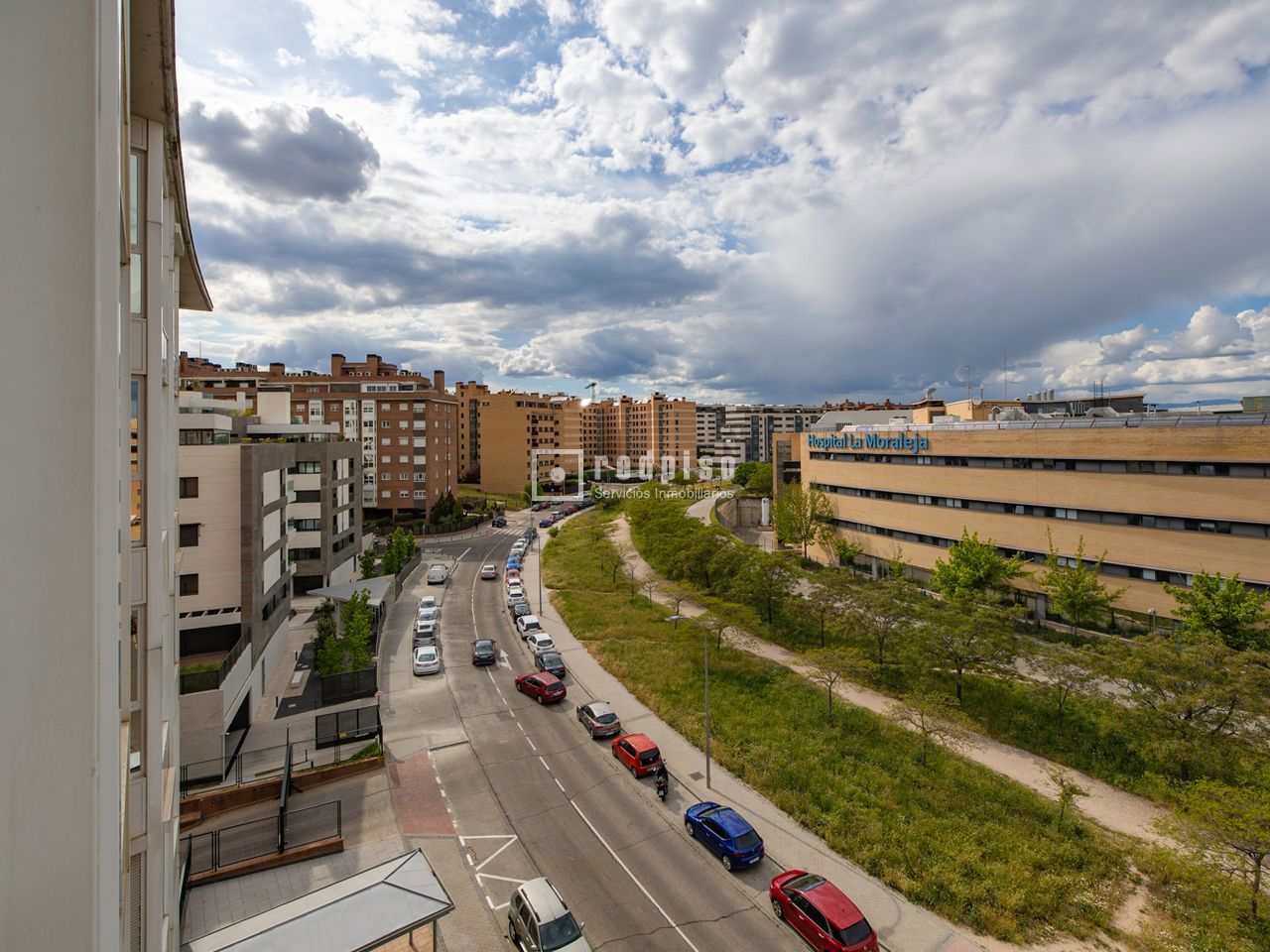 Piso en alquiler en  avenida de Isabel de Valois, Madrid  29/29