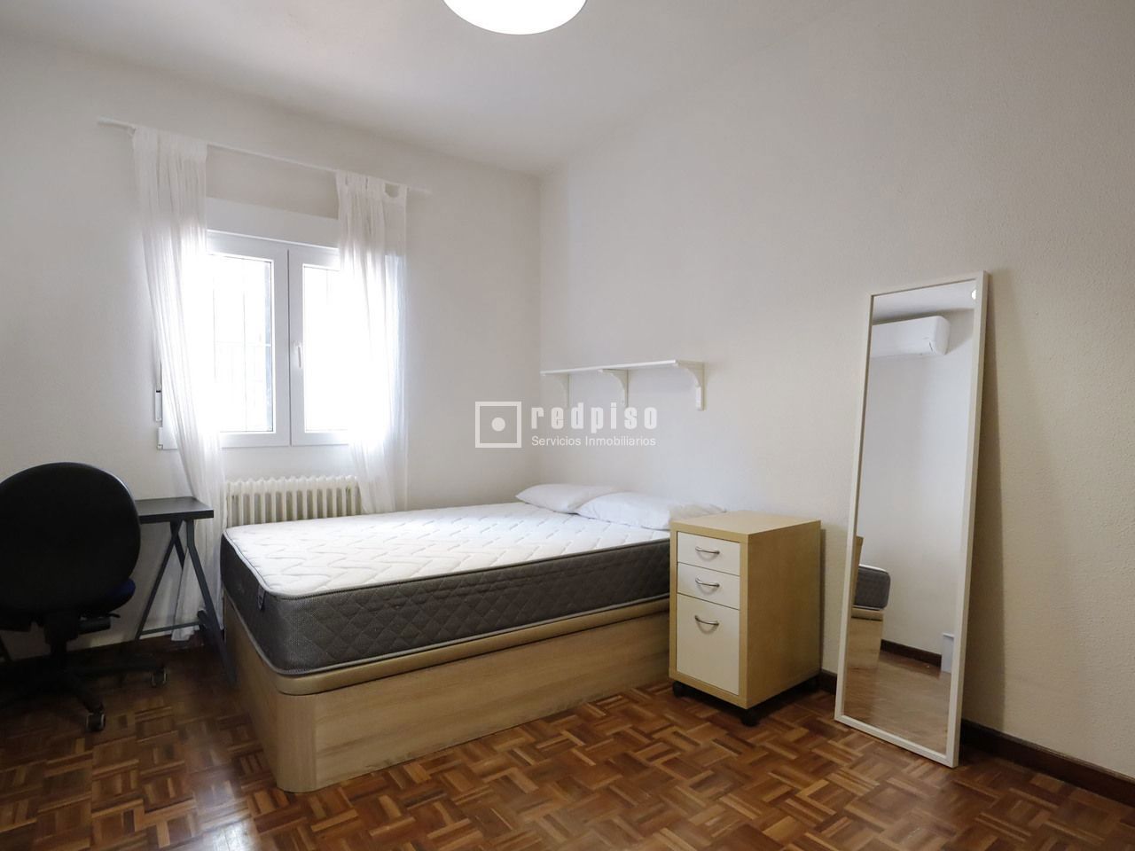 Piso en alquiler en calle De Blasco De Garay, Madrid, Madrid 22/32