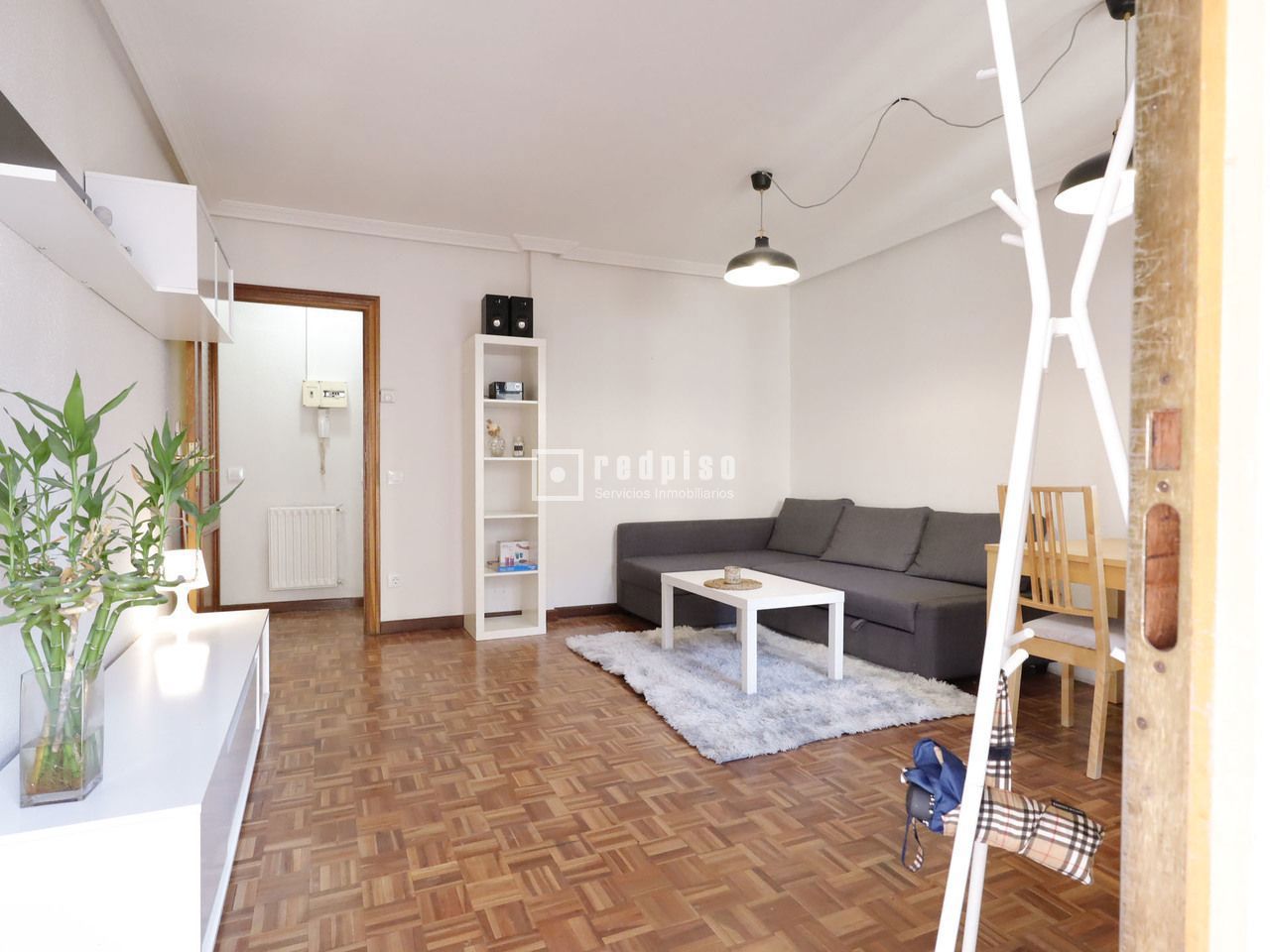 Piso en alquiler en calle De Blasco De Garay, Madrid, Madrid 8/32