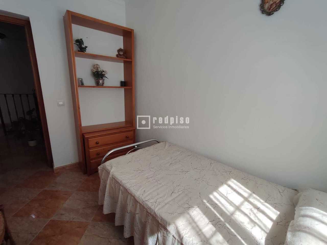 Casa en venta en  calle de Málaga, Cuevas de San Marcos, Málaga  16/24