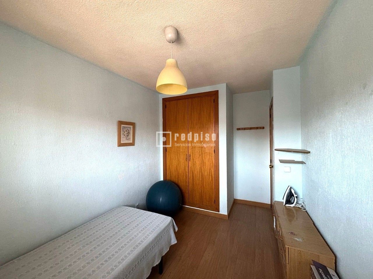 Piso en venta en  avenida de Zarauz, San Fernando de Henares, Madrid  16/18