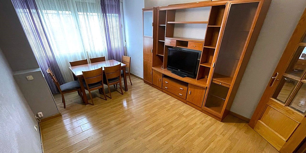 Piso en venta en  plaza del Doctor Marañón, Coslada, Madrid  1/1