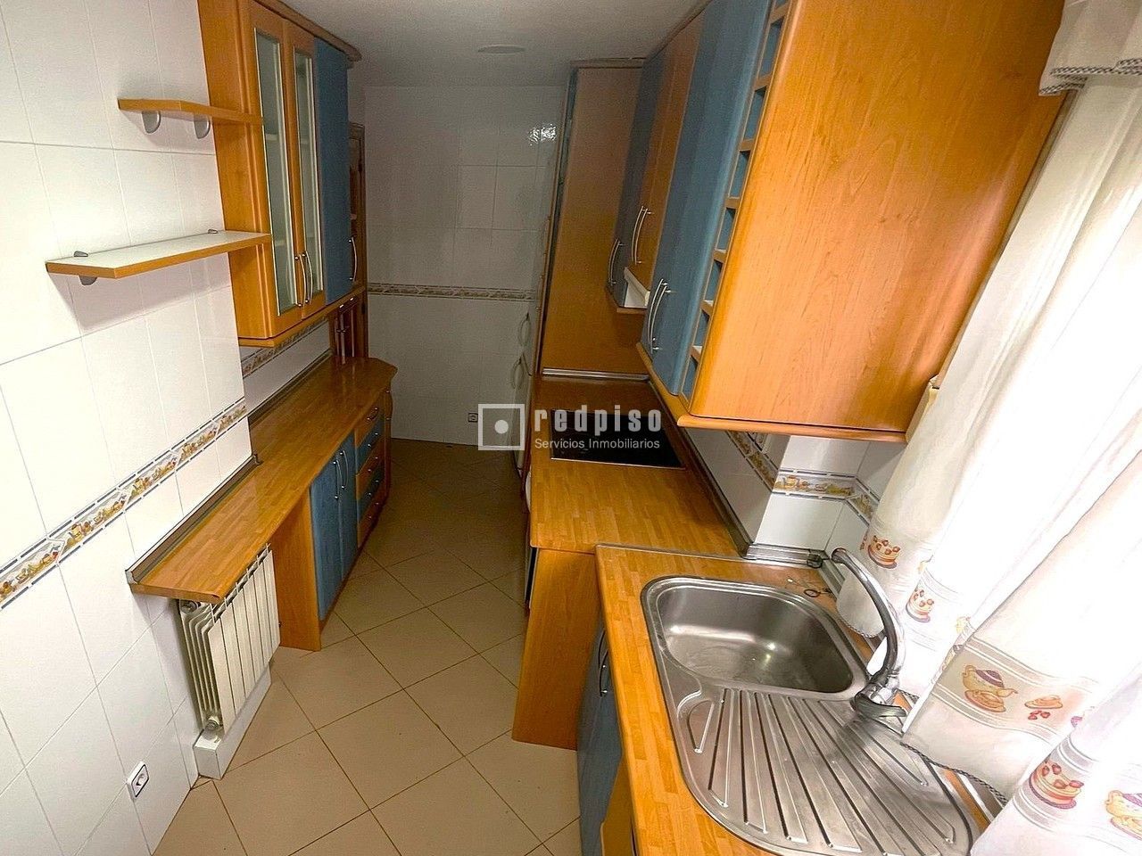 Piso en venta en plaza Del Doctor Marañón, Coslada, Madrid 3/10