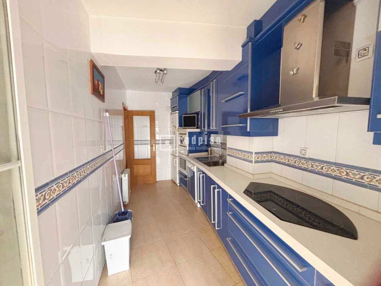 Piso en venta en paseo De La Estación, Talavera De La Reina, Toledo 5/13