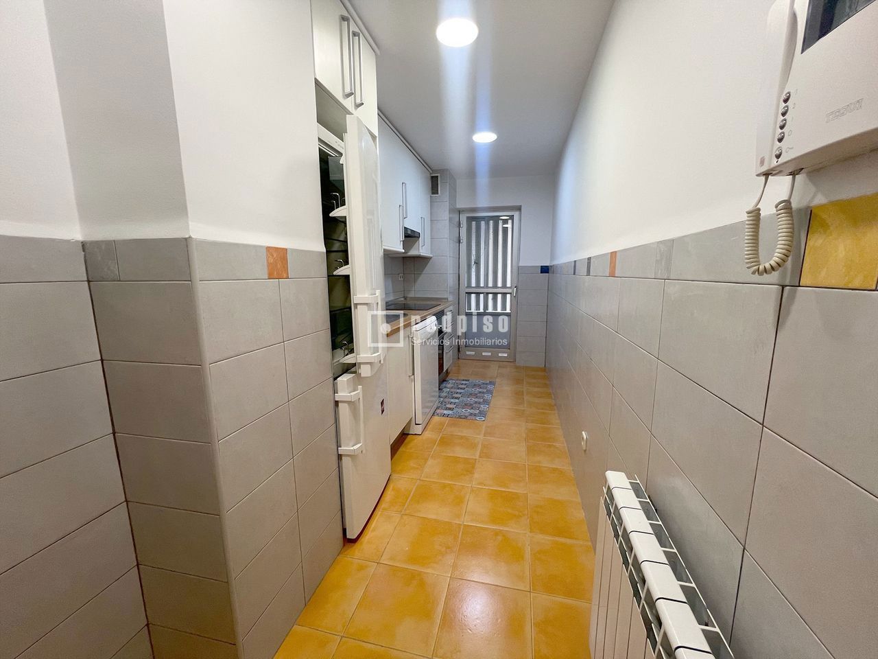 Piso en alquiler en carretera De Canillas, Madrid, Madrid 8/27