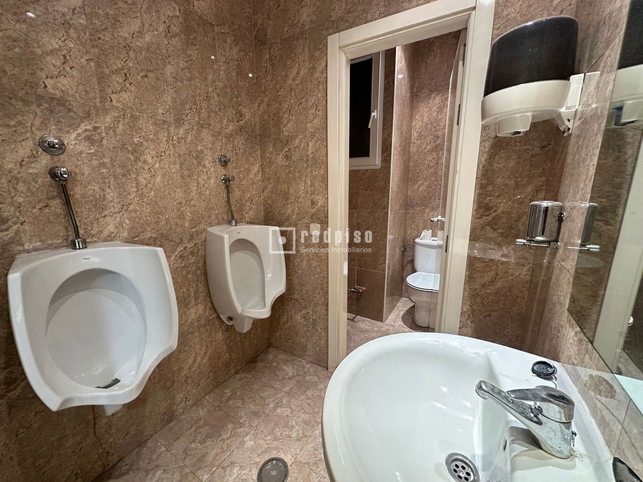 Local en alquiler en calle De Embajadores, Usera, Madrid 8/12