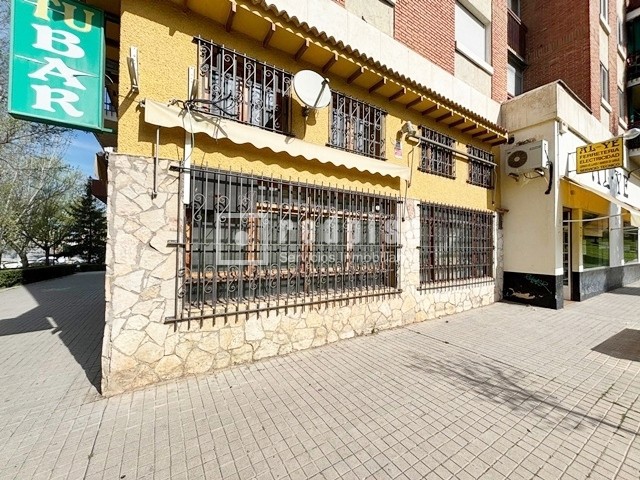 Local en venta en avenida Del Ejército, Guadalajara, Guadalajara 18/20