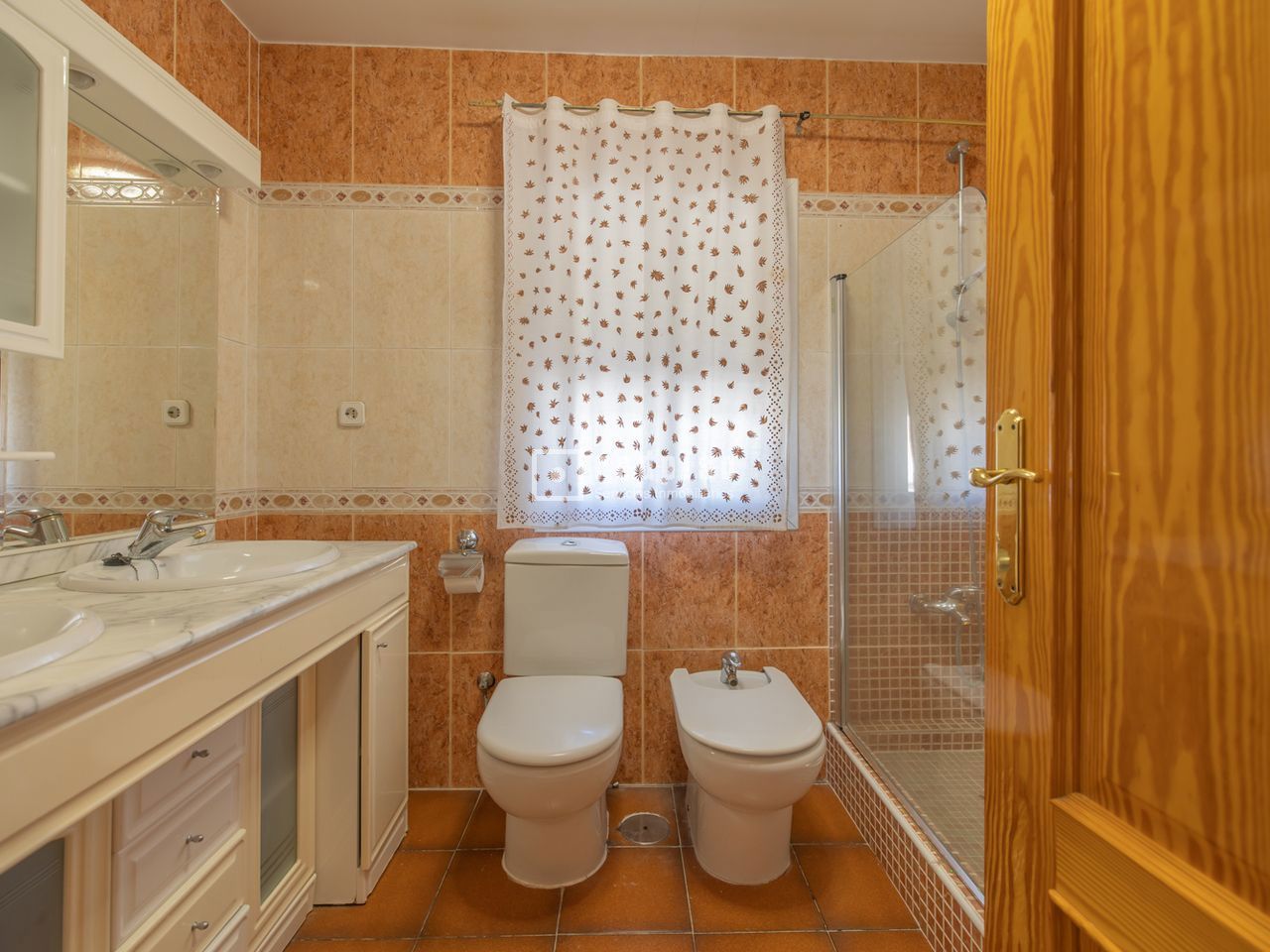 Casa en venta en  calle del Fresno, El Álamo, Madrid  24/40