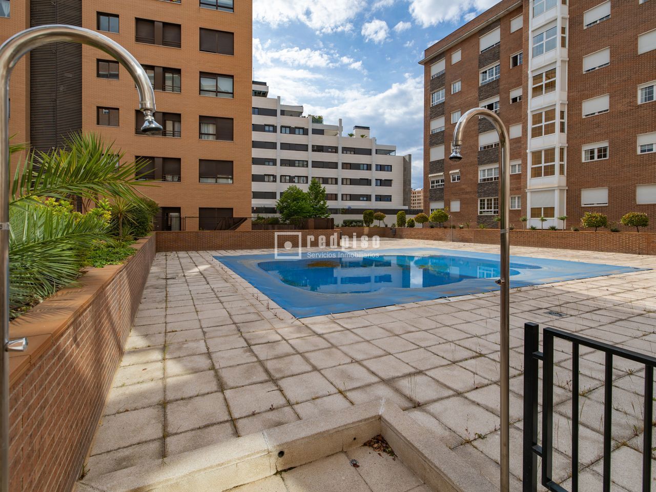 Piso en alquiler en  avenida de Isabel de Valois, Madrid  1/35