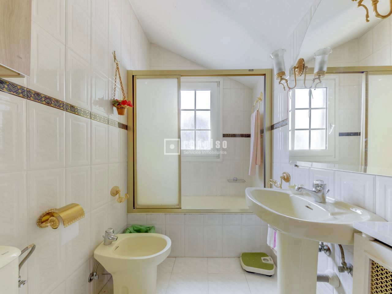 Casa en venta en Pozuelo De Alarcón, Madrid 76/87