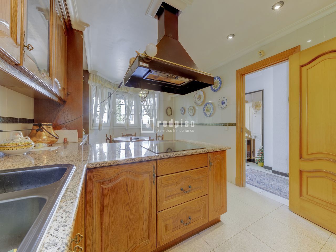 Casa en venta en Pozuelo De Alarcón, Madrid 35/87