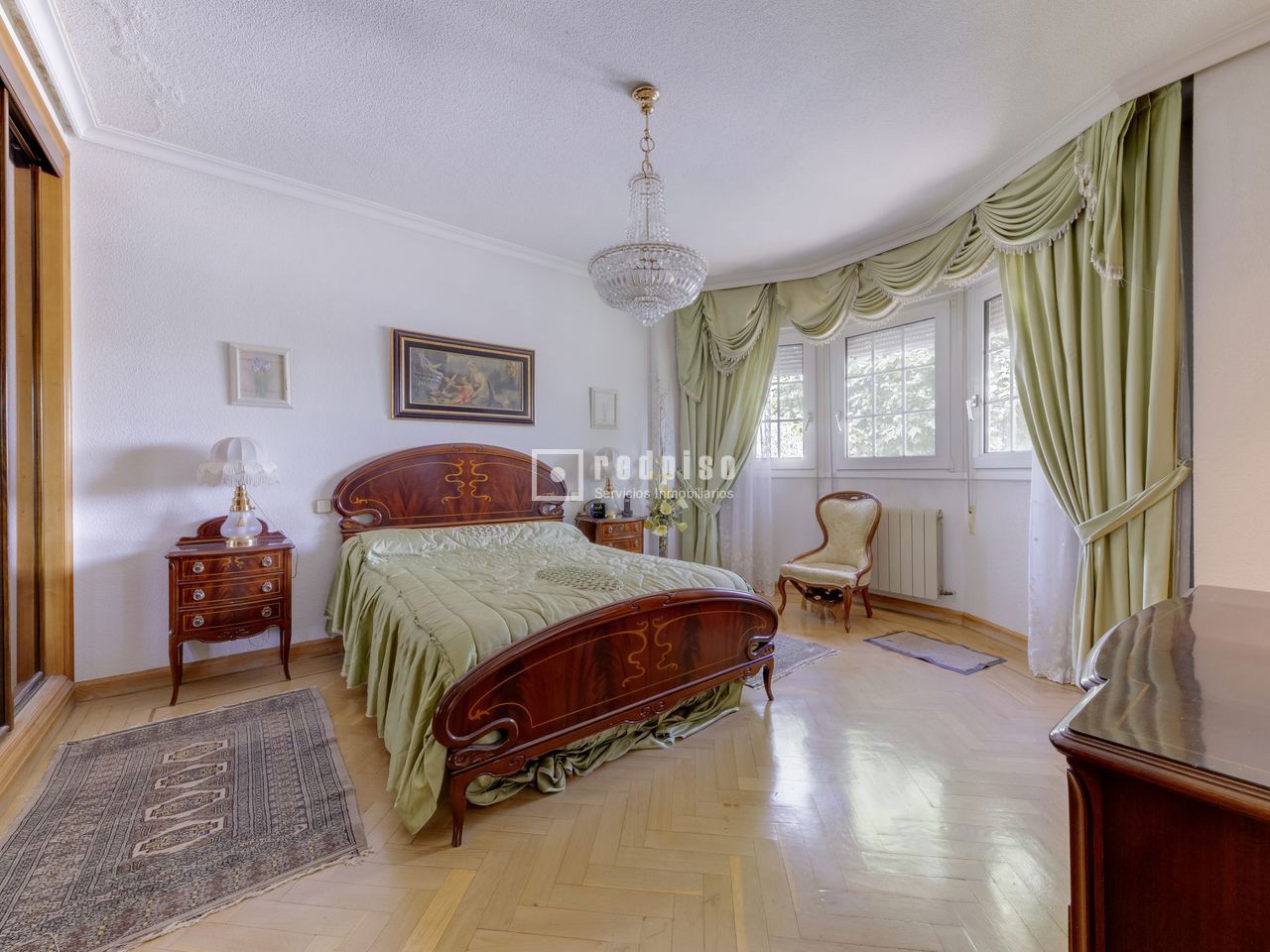 Casa en venta en Pozuelo De Alarcón, Madrid 44/87