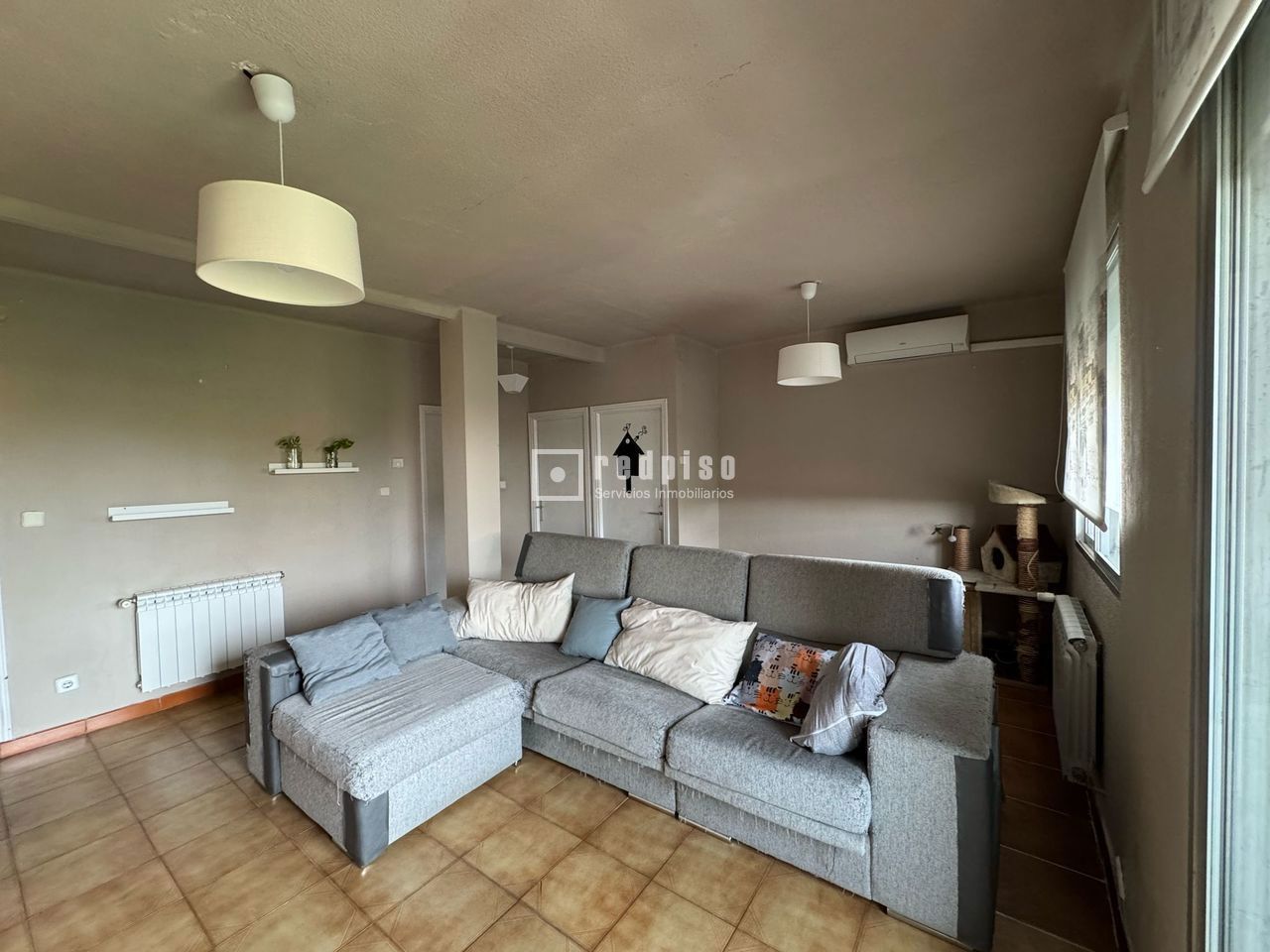 Piso en venta en  calle de la Presa, 45, San Fernando de Henares, Madrid  4/21