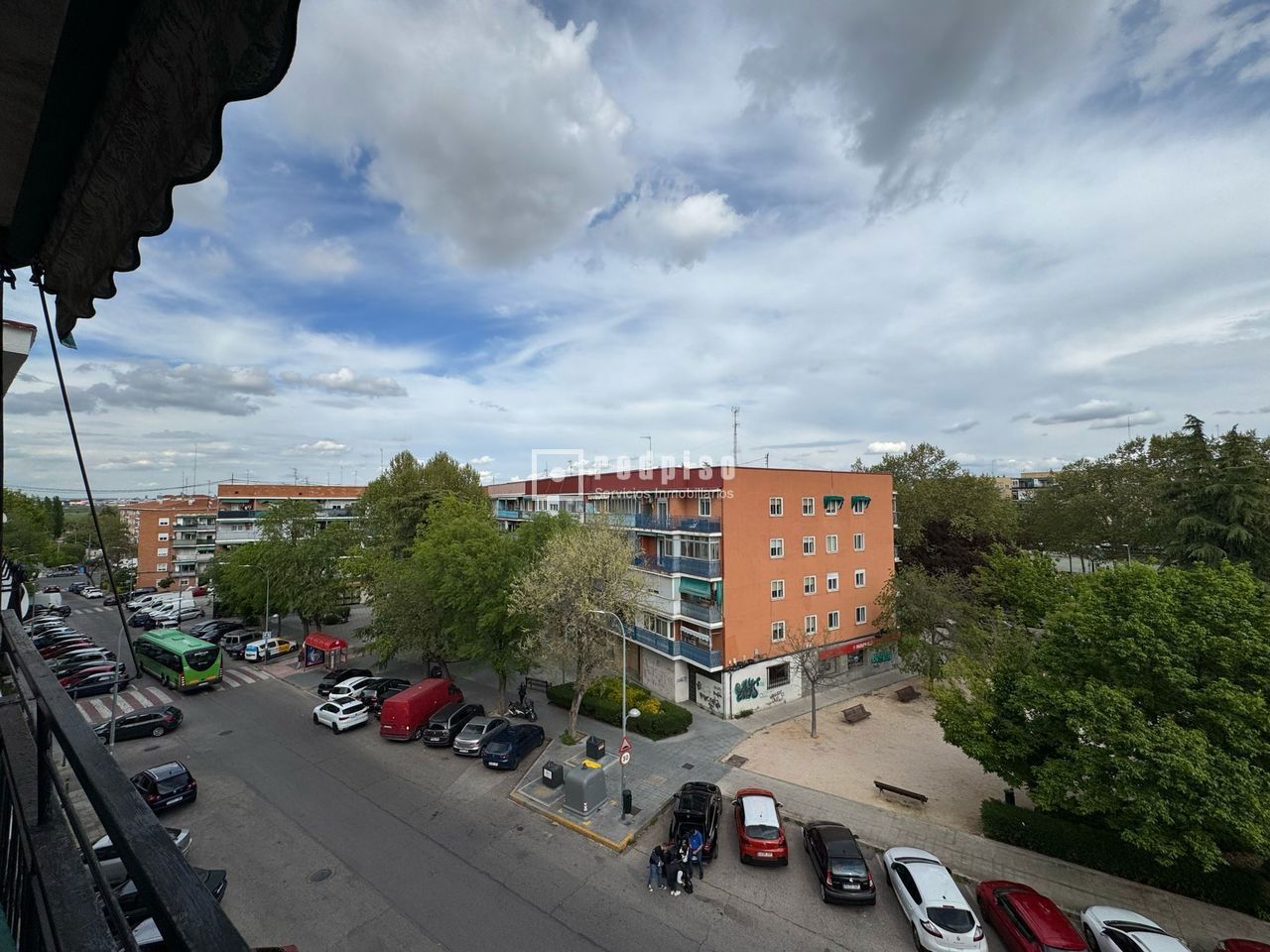 Piso en venta en  calle de la Presa, 45, San Fernando de Henares, Madrid  12/21