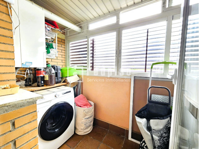 Piso en venta en Parla, Madrid 12/23