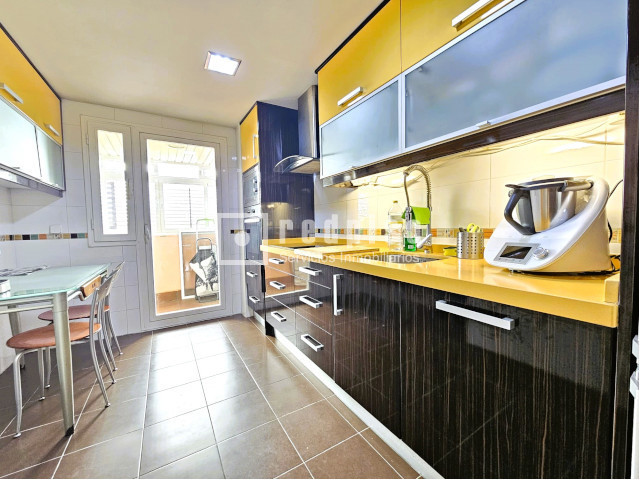 Piso en venta en Parla, Madrid 10/23