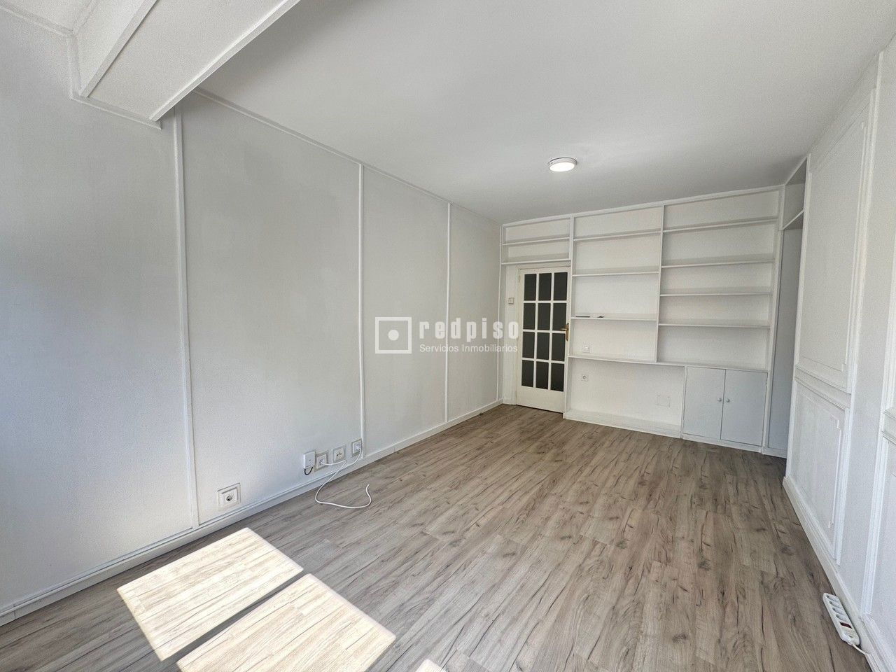 Piso en venta en calle De La Fuente Del Tiro, Madrid, Madrid 3/12