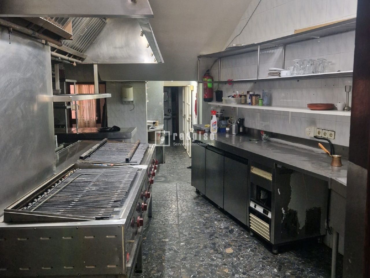 Nave Industrial en venta en San Sebastián De Los Reyes, Madrid 16/18
