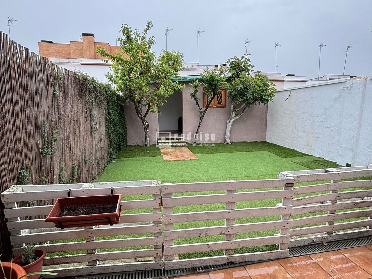 Casa en venta en calle De María Zambrano, Huévar Del Aljarafe, Sevilla 34/36