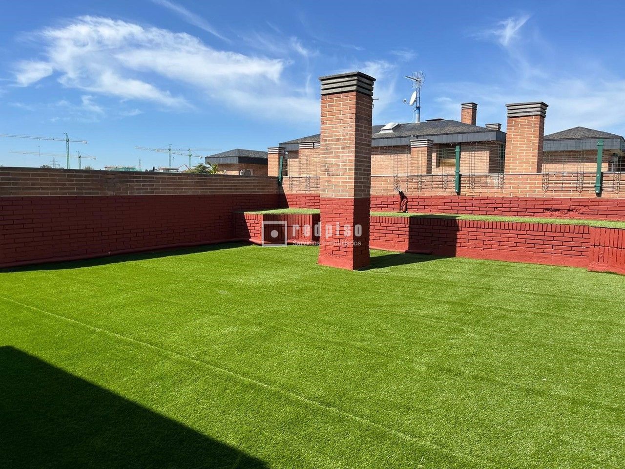 Piso en alquiler en  calle de Portugal, Pozuelo de Alarcón, Madrid  1/1