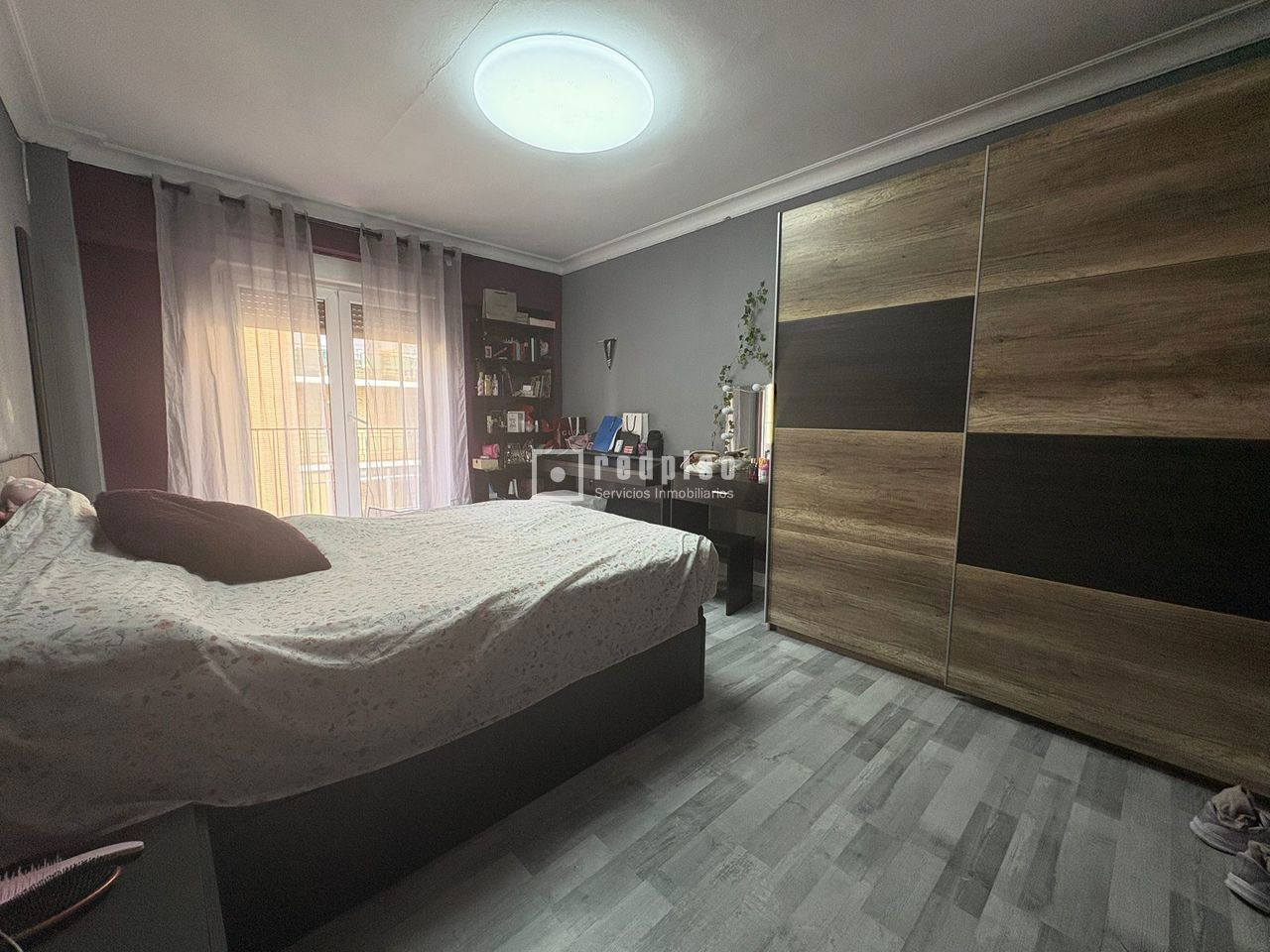 Piso en venta en  calle Sangenis, 12, Zaragoza  18/30