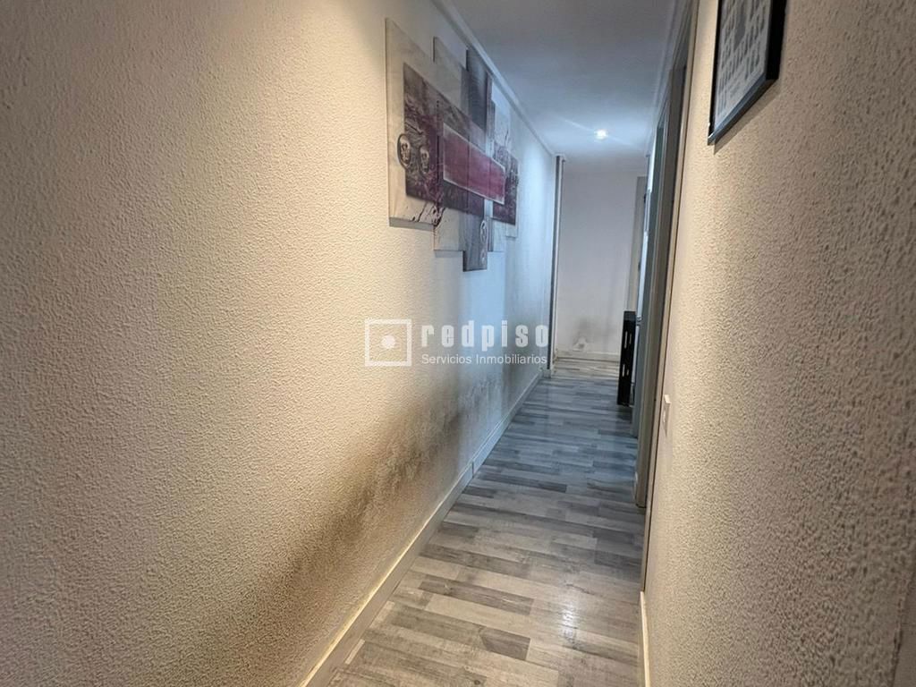 Piso en venta en  calle Sangenis, 12, Zaragoza  10/30