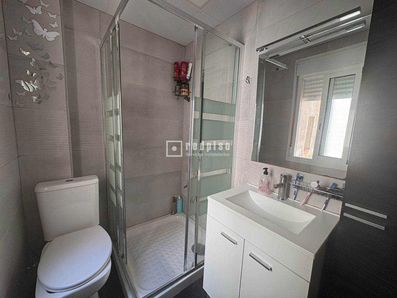 Piso en venta en  calle Sangenis, 12, Zaragoza  28/30