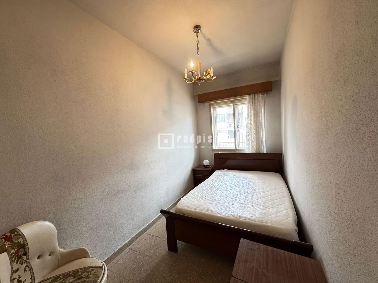 Piso en venta en calle De Ocaña, Latina, Madrid 23/27