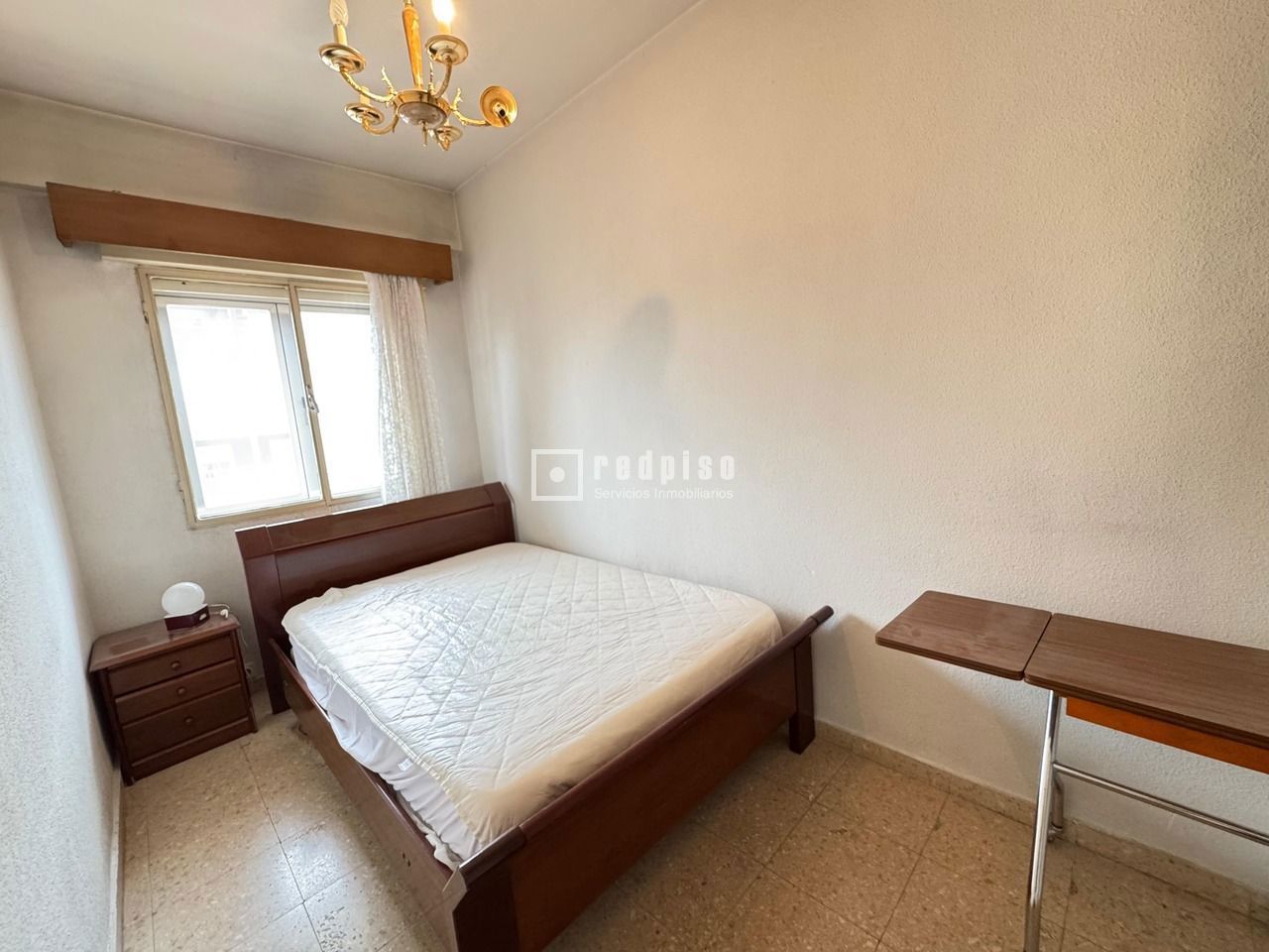 Piso en venta en calle De Ocaña, Latina, Madrid 17/27