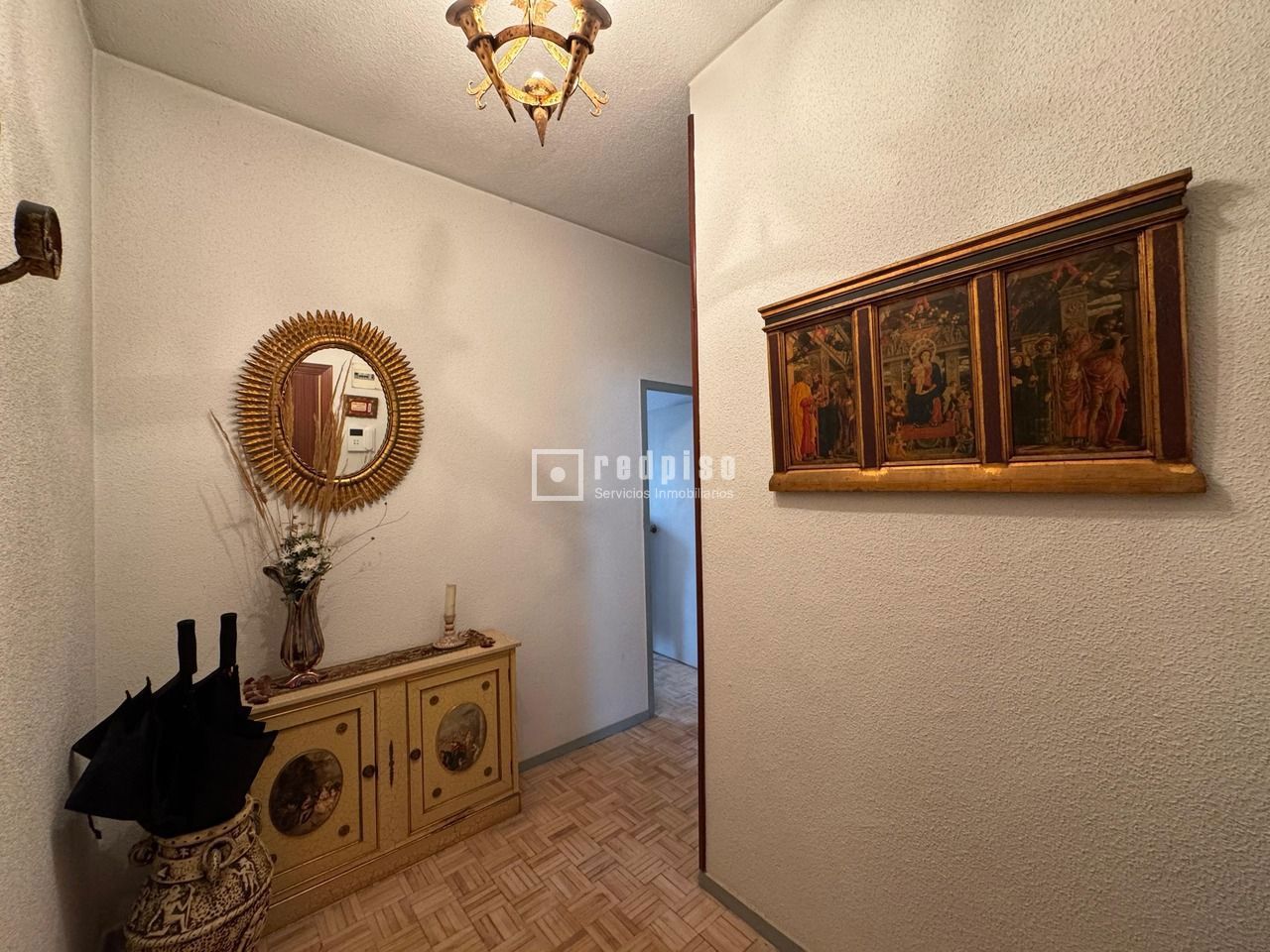 Piso en venta en calle De Ocaña, Latina, Madrid 25/27