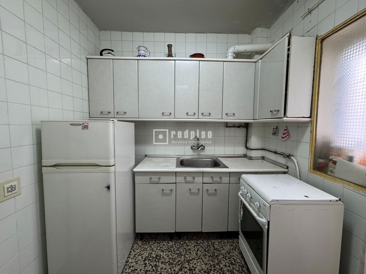 Piso en venta en calle De Ocaña, Latina, Madrid 7/27