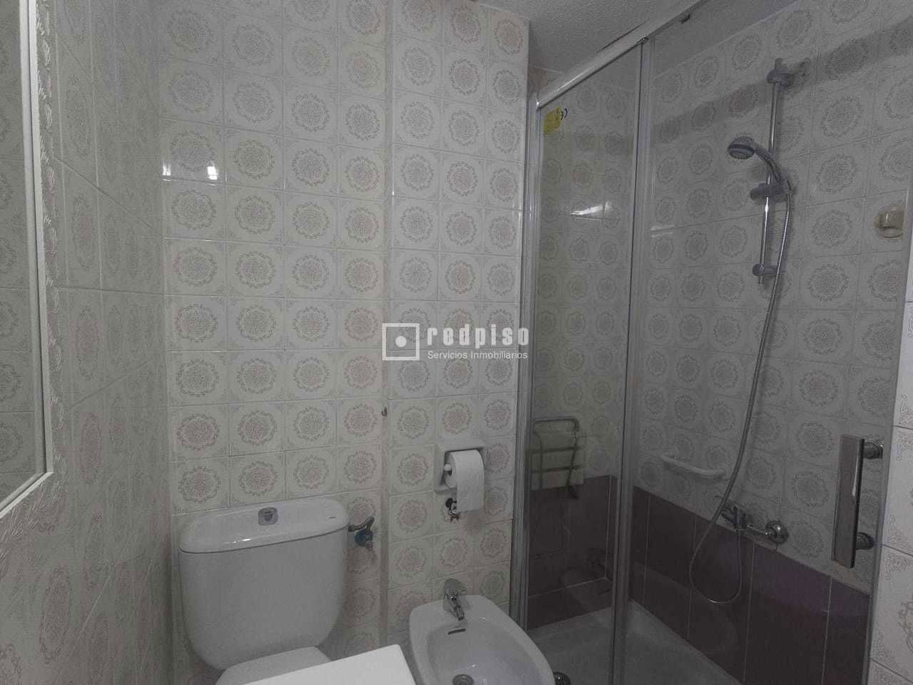 Piso en alquiler en avenida De Las Águilas, Latina, Madrid 12/12