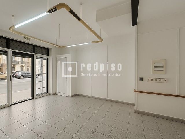 Local en venta en  calle Arango, Bailén-Miraflores, Málaga  1/1