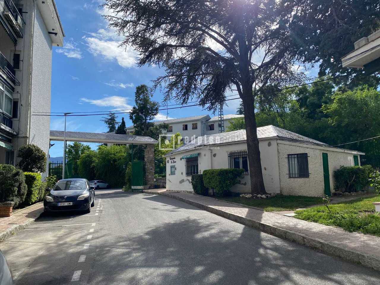 Piso en venta en  calle la Llama, Guadarrama, Madrid  15/20