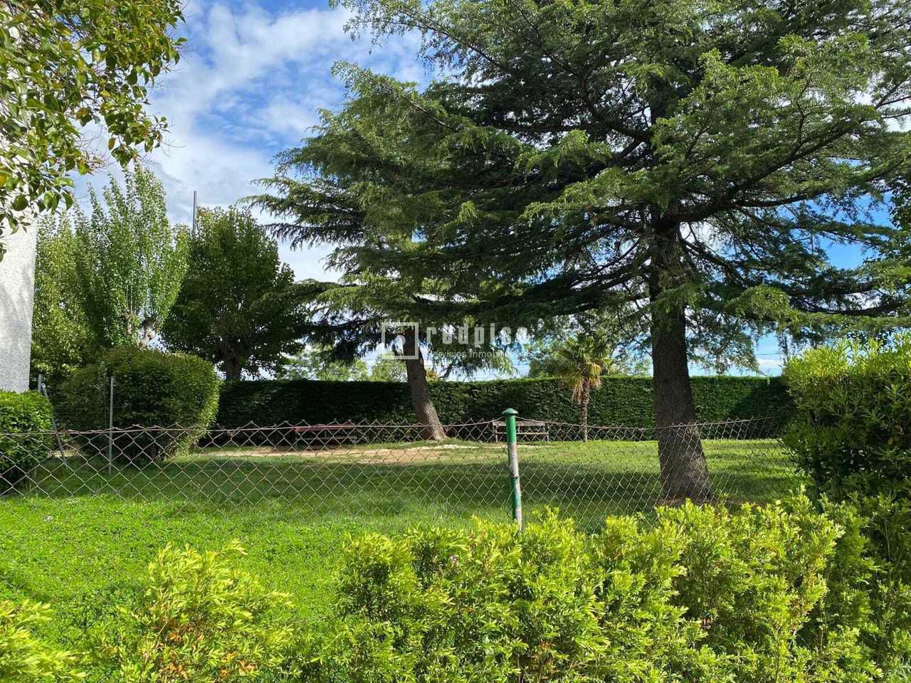 Piso en venta en  calle la Llama, Guadarrama, Madrid  17/20