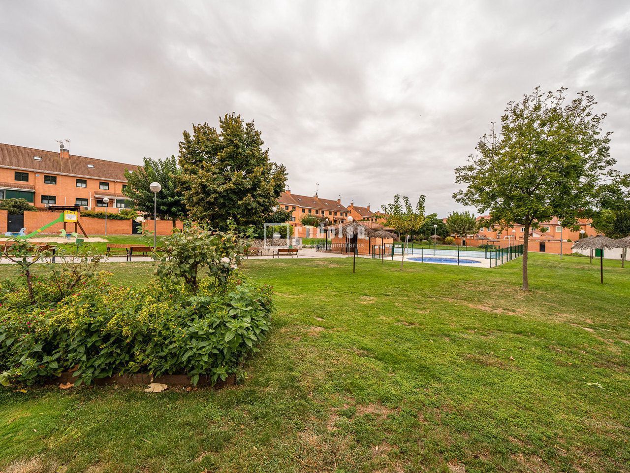 Casa en venta en paseo De Móstoles, Parque Coimbra, Madrid 8/45