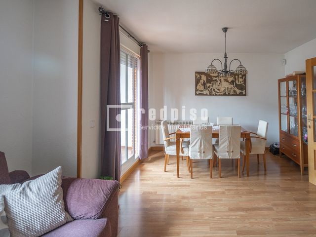 Casa en venta en paseo De Móstoles, Parque Coimbra, Madrid 24/45