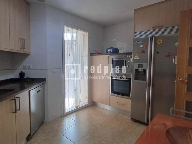 Piso en venta en  Coslada, Madrid  19/24