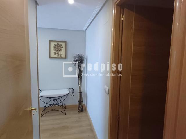Piso en venta en  Coslada, Madrid  8/24
