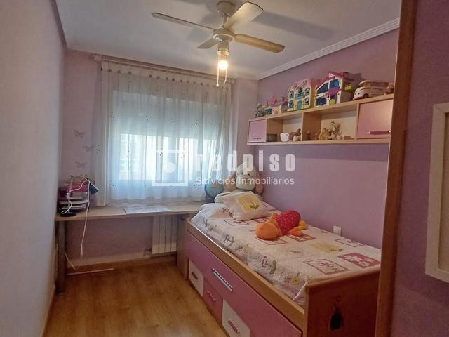 Piso en venta en  Coslada, Madrid  12/24