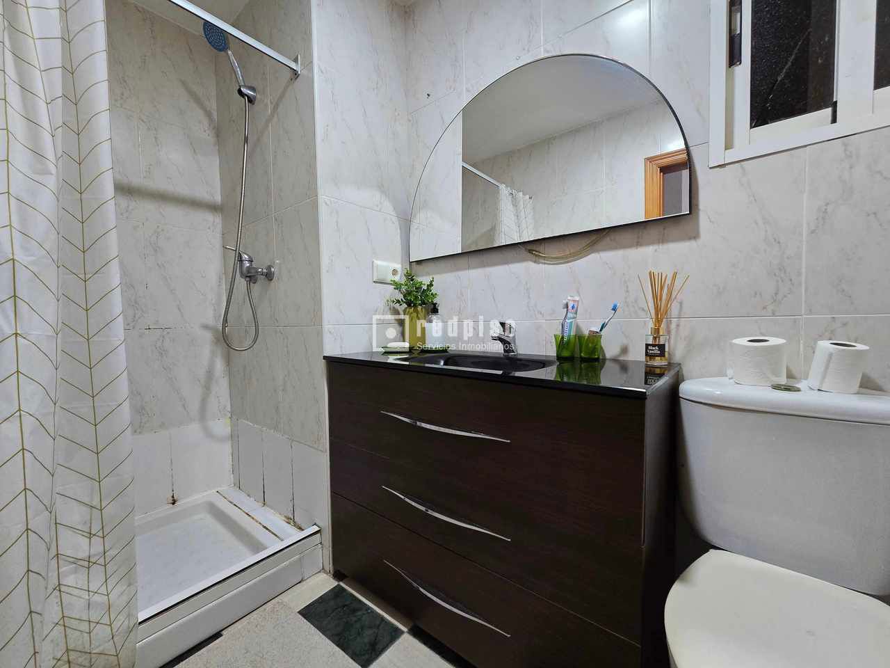 Piso en alquiler en  Rascanya, Valencia  19/26