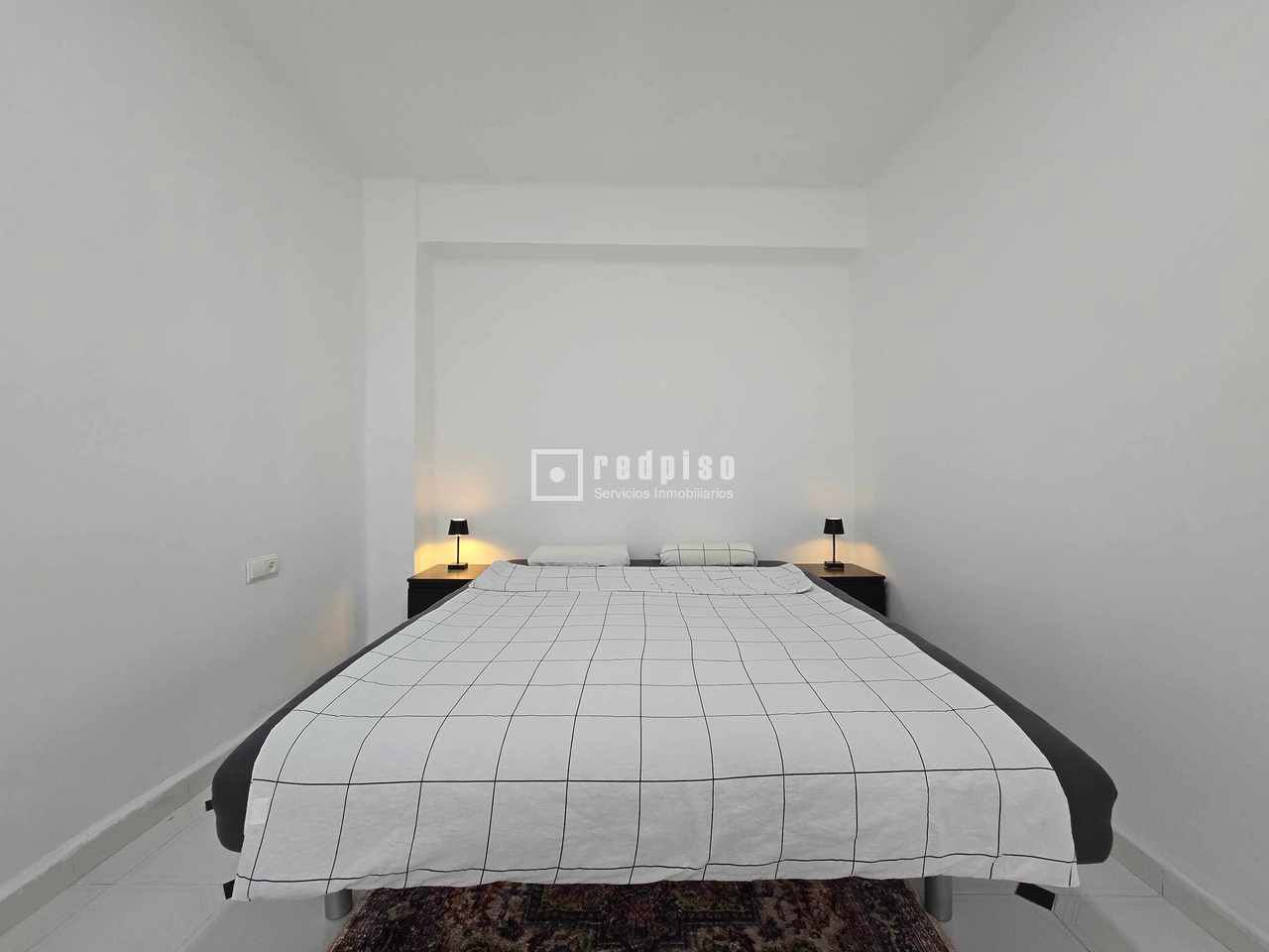 Piso en alquiler en  Rascanya, Valencia  23/26