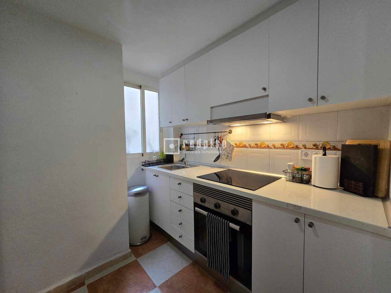 Piso en alquiler en  Rascanya, Valencia  4/26