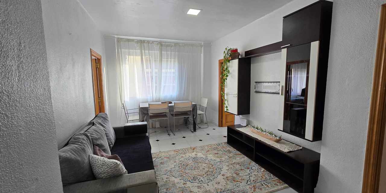 Piso en alquiler en  Rascanya, Valencia  1/26