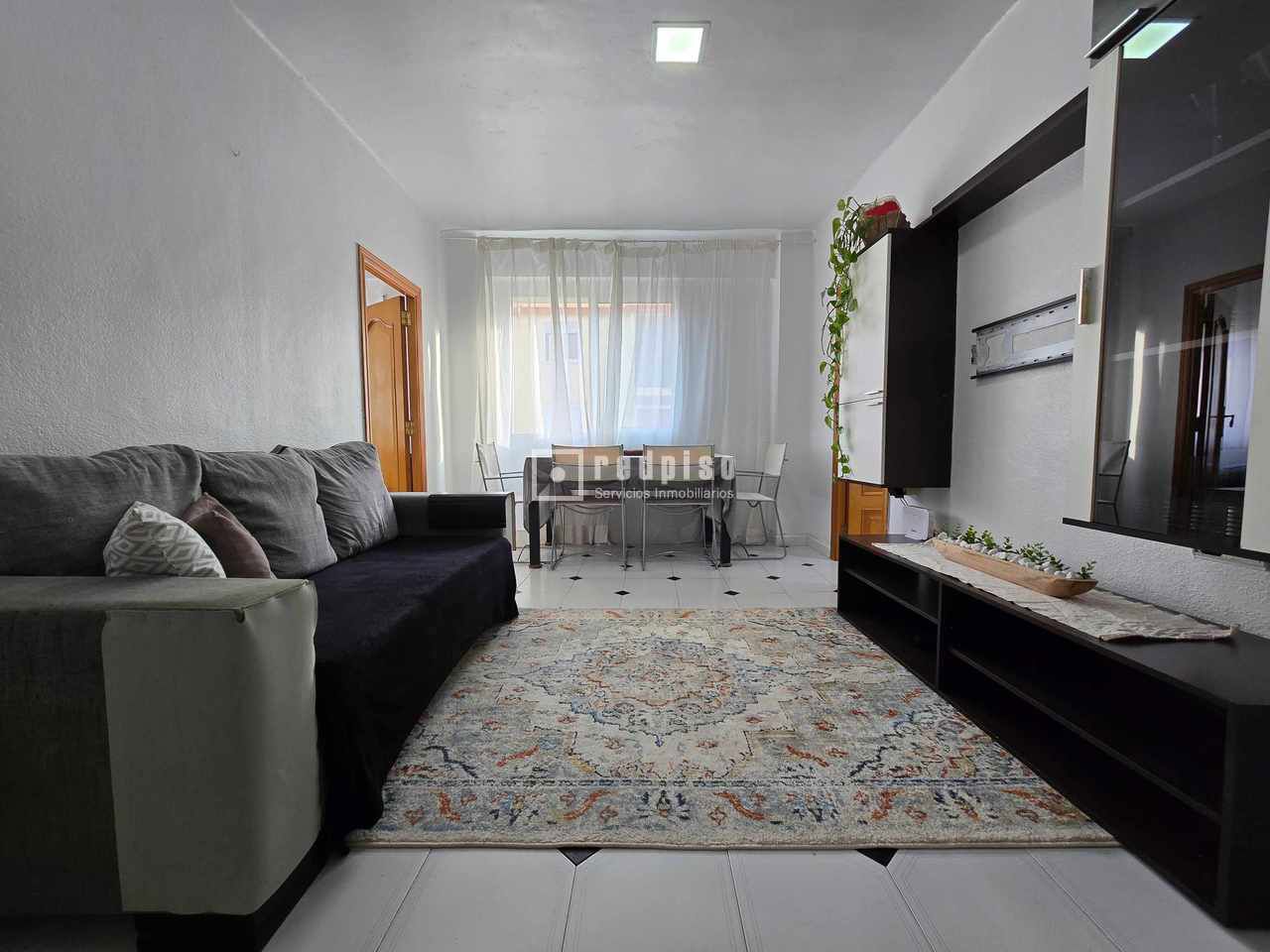 Piso en alquiler en  Rascanya, Valencia  10/26