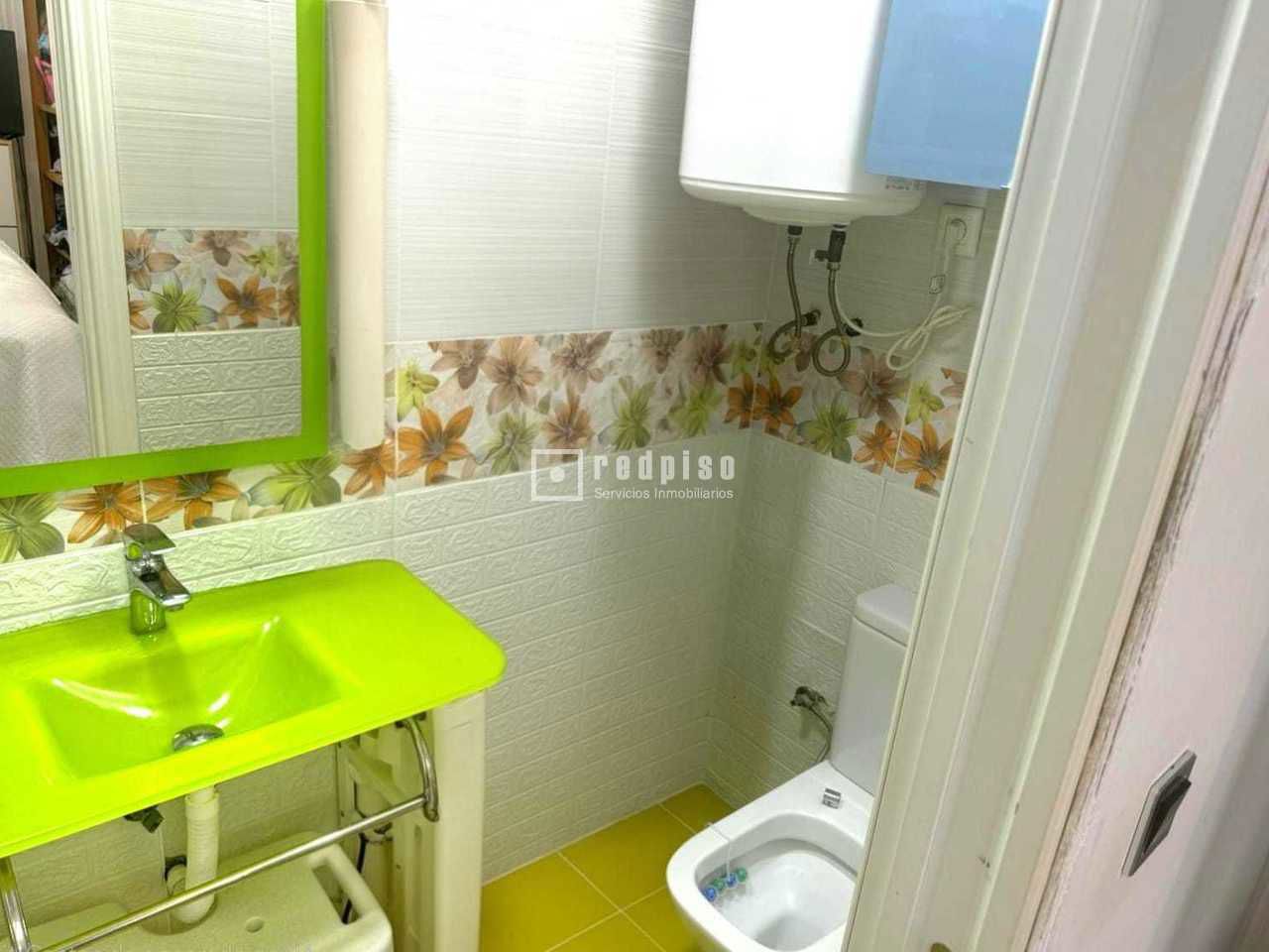 Piso en venta en Alcalá De Henares, Madrid 7/7