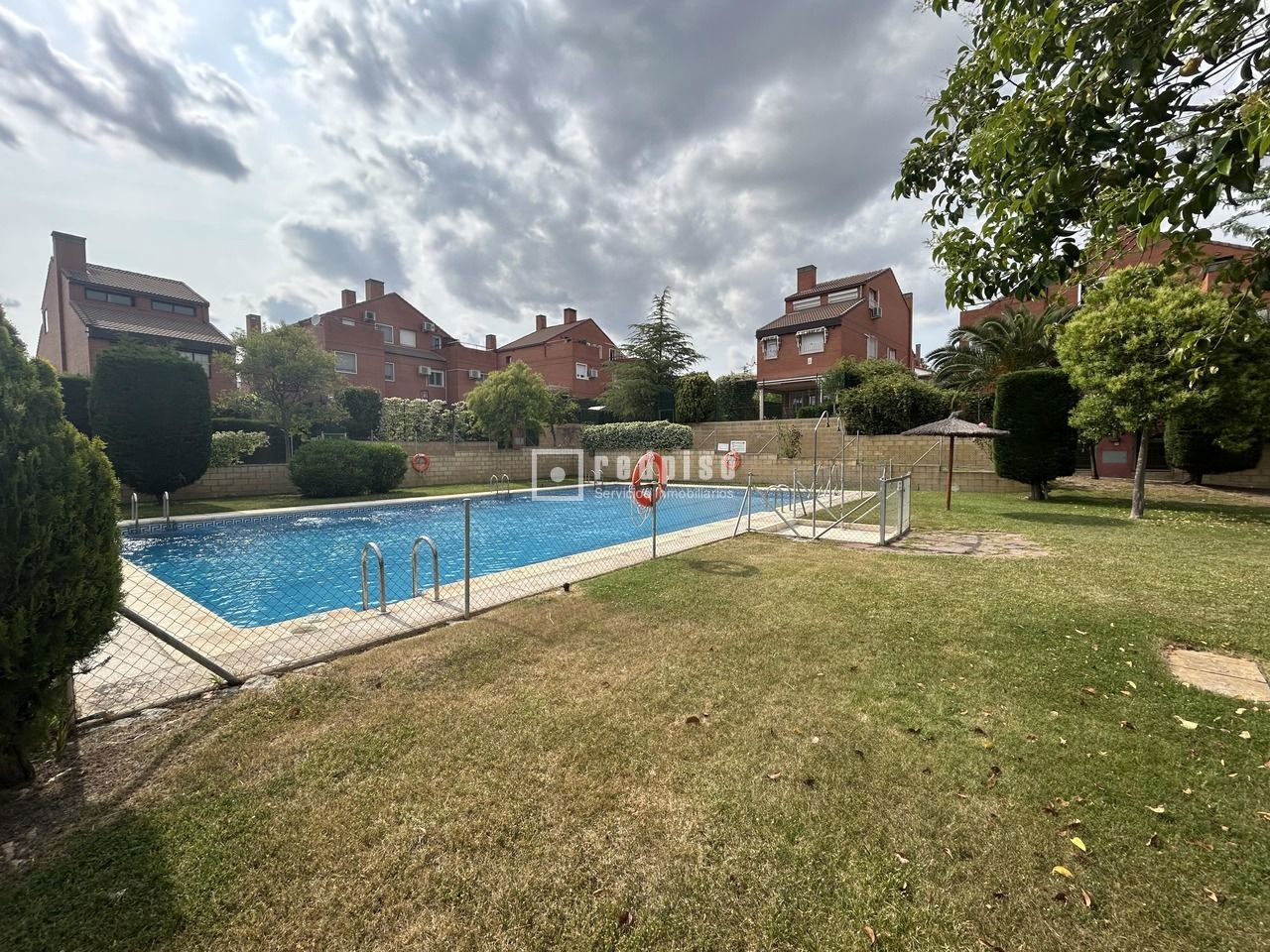 Casa en venta en calle Del Río Henares, Arroyomolinos, Madrid 4/52