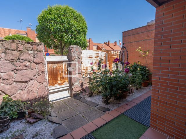 Casa en venta en calle Del Río Henares, Arroyomolinos, Madrid 5/52