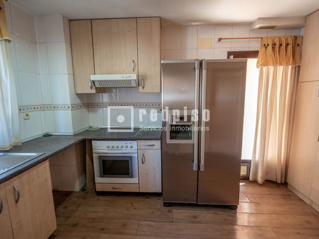 Casa en venta en calle Del Río Henares, Arroyomolinos, Madrid 25/52